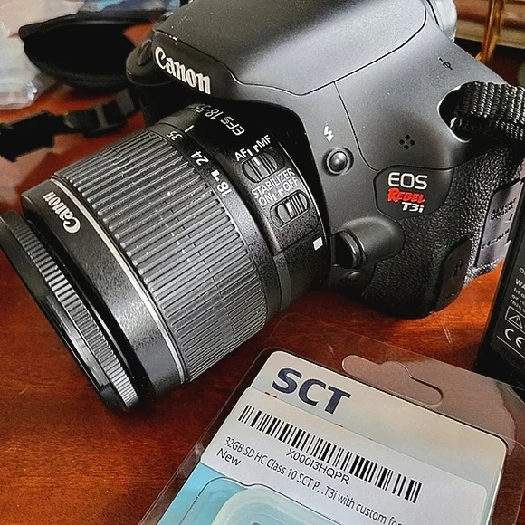 *SOLD* Canon EOS Rebel t3i 600 Digital SLR Camera Bundle - Picture 2 of 16